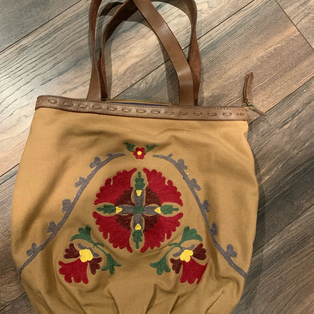Lucky brand bag like new